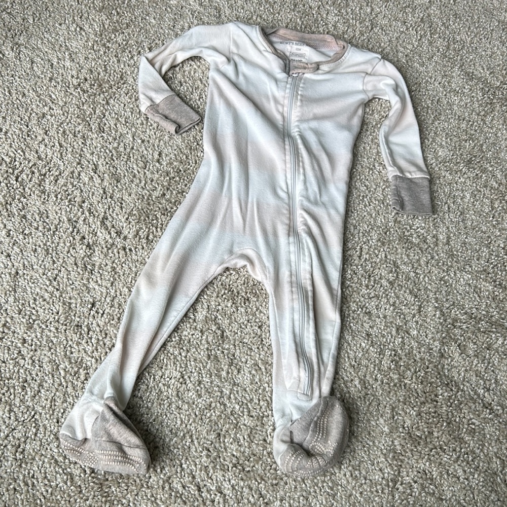 Burts Bees Bundle Bee Keeper Sleep Sack, Organic Crib Sheet & Onsie 6-12 Months - Picture 7 of 16
